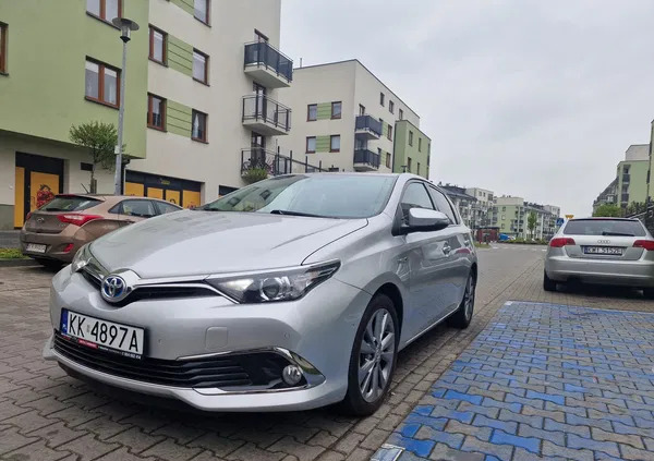 toyota Toyota Auris cena 51900 przebieg: 130000, rok produkcji 2015 z Kraków